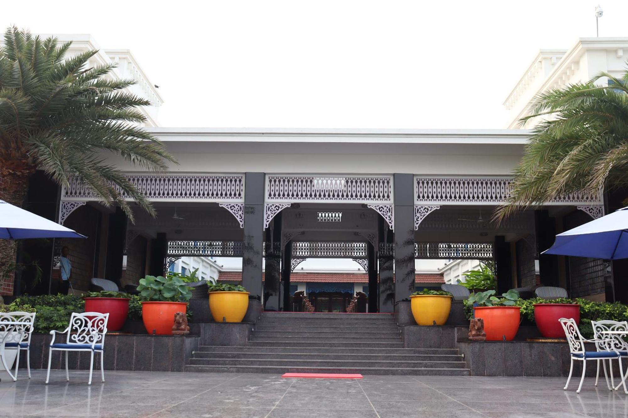 Mayfair Palm Beach Resort Gopalpur  Ngoại thất bức ảnh